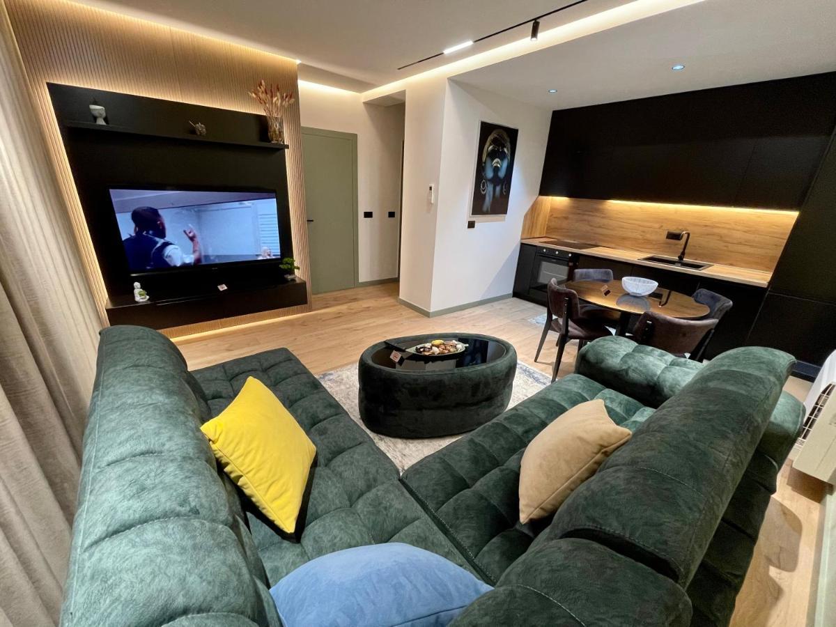Queens Luxury Apartments Tirana Exterior photo