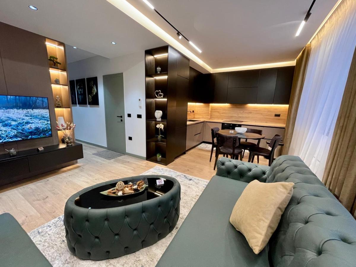 Queens Luxury Apartments Tirana Exterior photo