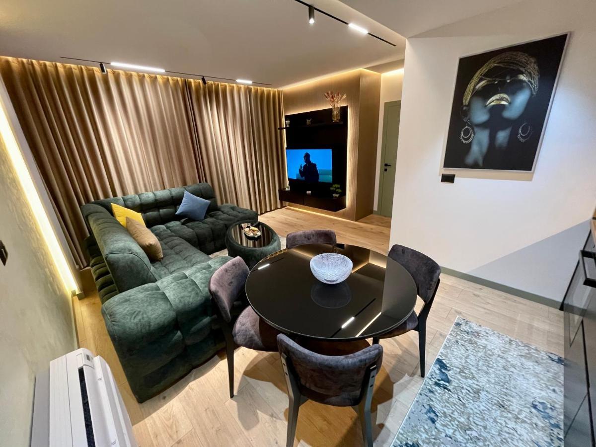 Queens Luxury Apartments Tirana Exterior photo