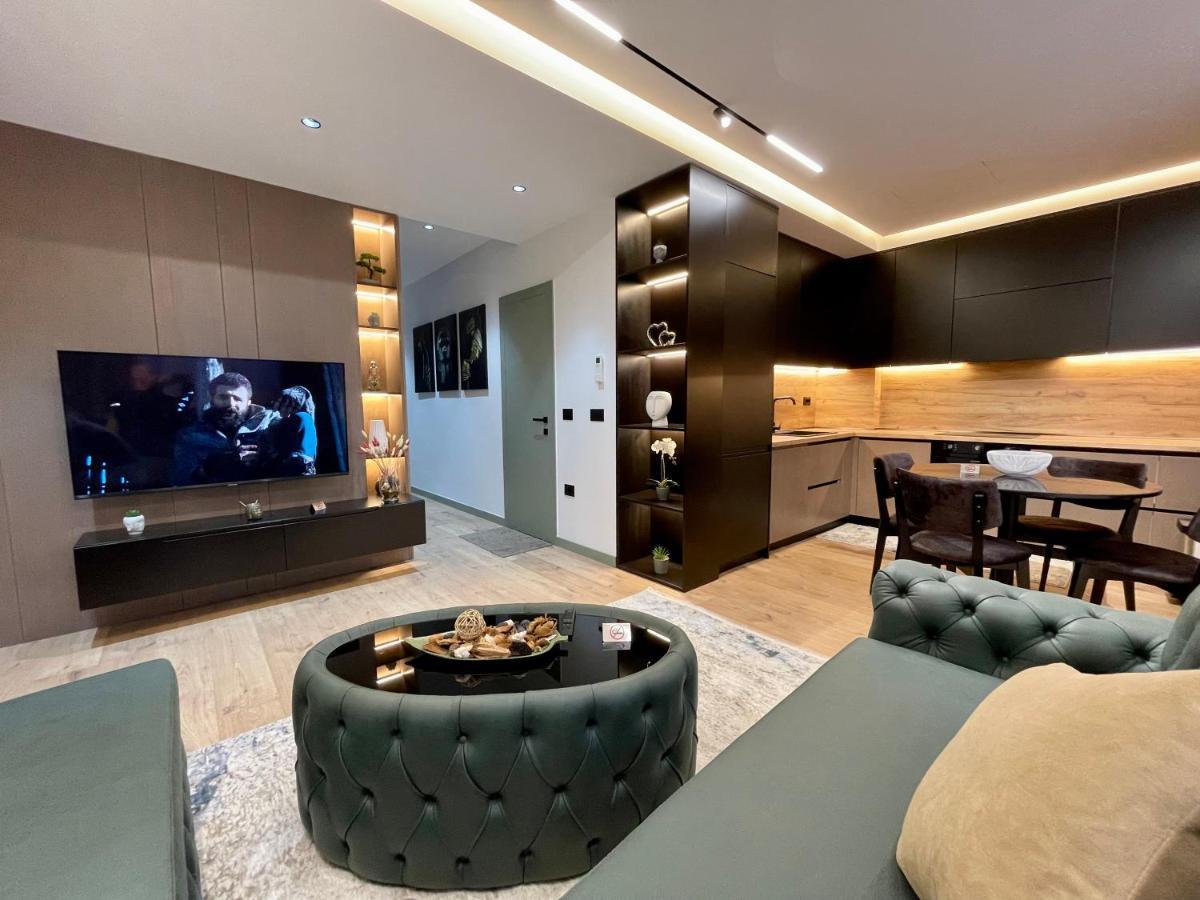 Queens Luxury Apartments Tirana Exterior photo