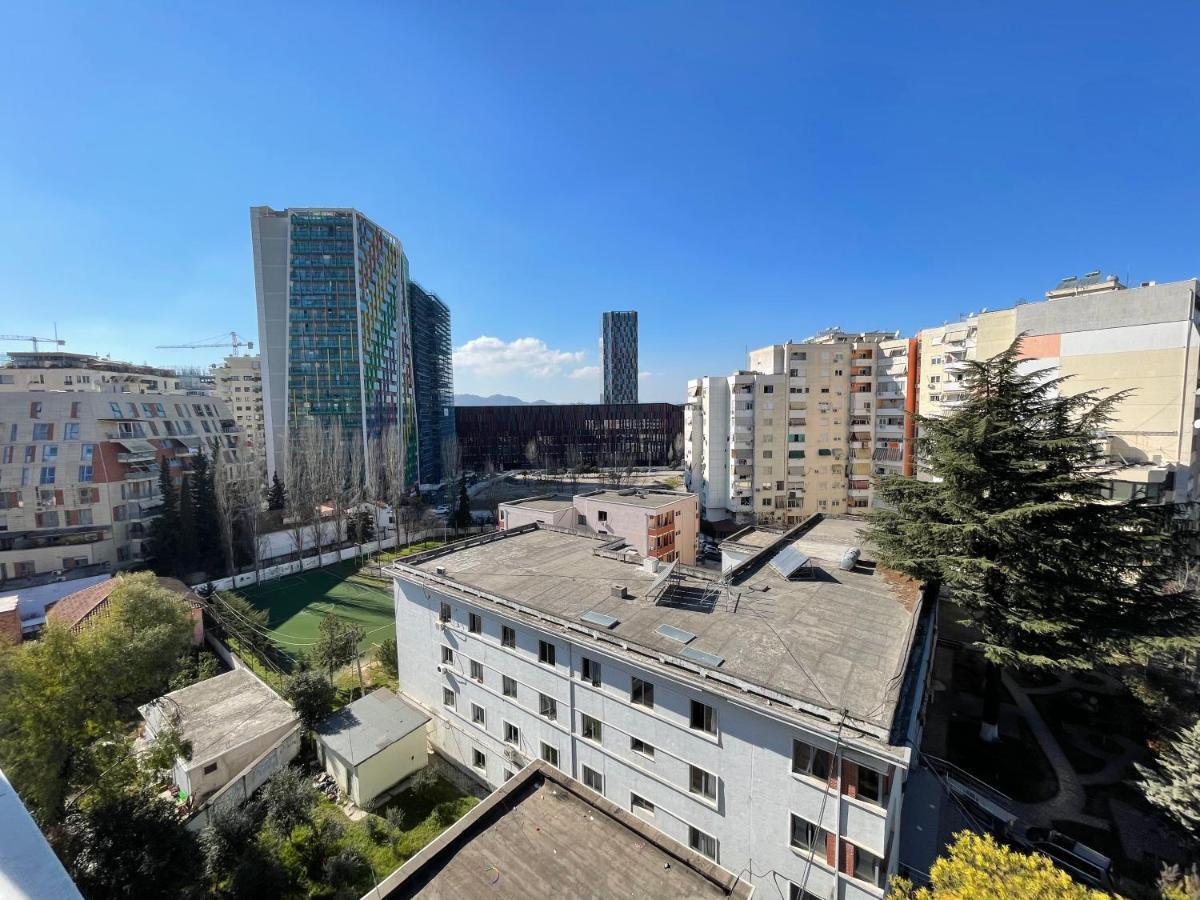 Queens Luxury Apartments Tirana Exterior photo